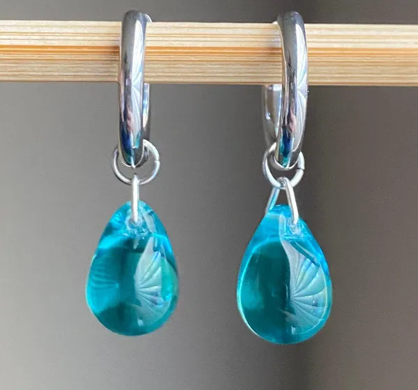 Handmade aqua teardrop Czech glass simple minimalist hoop earrings💙 - Image 3