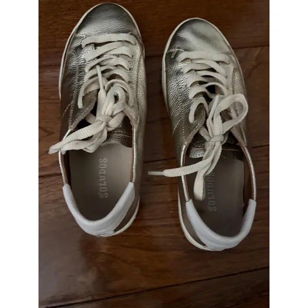 Soludos Womens‎ Gold Metallic Leather Low Top Lace Up Sneakers Size 6 - Image 2
