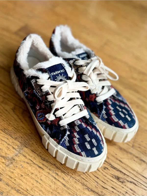 Farm Rio Ainika Tapestry Platform Sneakers Faux Fur Blue 8.5 NWOT - Image 12