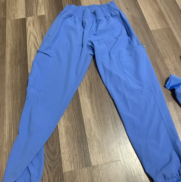 Med couture joggers - Image 2