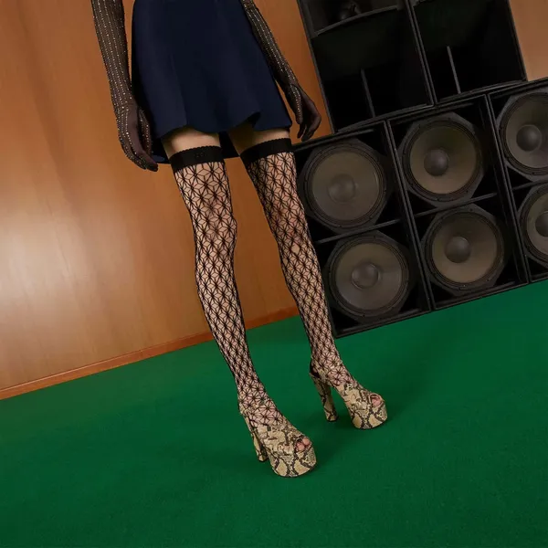 Gucci Diamond Motif Logo Knit Pantyhose Stockings Hosiery Socks - Image 3