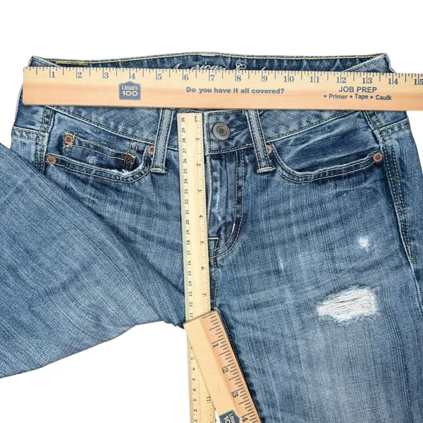 Y2K American Eagle 00 Boy Fit Cropped Low Rise Jeans Blue Distressed Denim Capri - Image 8
