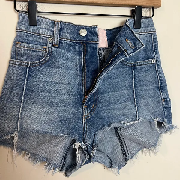 REVICE- Venus Star Denim Jean Shorts Distressed Raw Hem Festival Boho Summer - Image 5