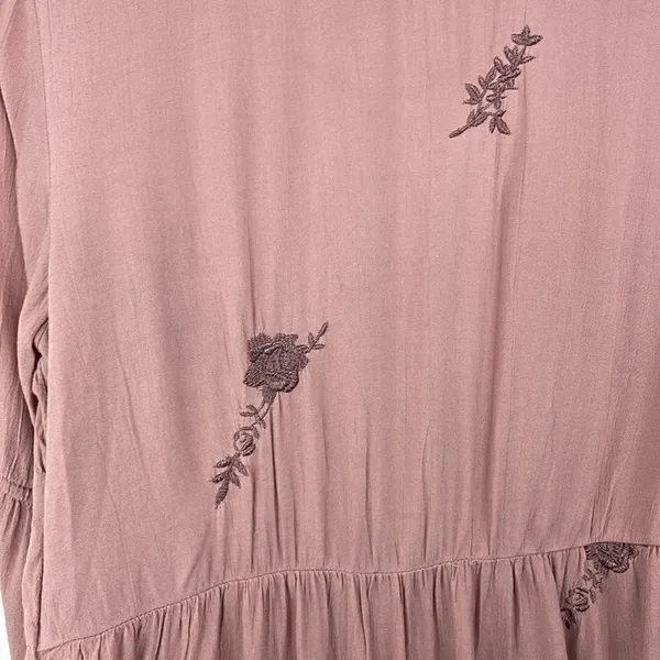 American Eagle Pullover Embroidered Mauve Boho Dress size Medium - Image 9