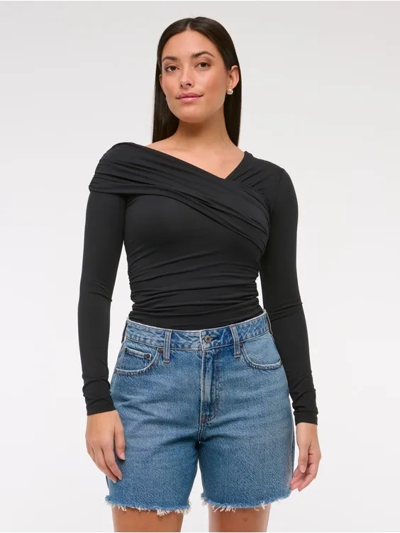 Abercrombie Curve Love High Rise Loose Short | 29 - Image 2