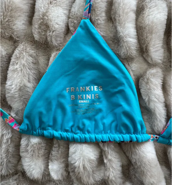 Frankies Bikinis Set - Image 3
