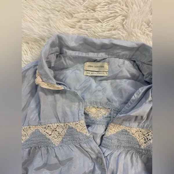 urban outfitters cropped button up - Image 3