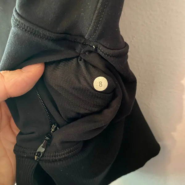 Lululemon Black Cowlneck Flurry Fighter Pullover Jacket Athleisure Women size 8 - Image 5