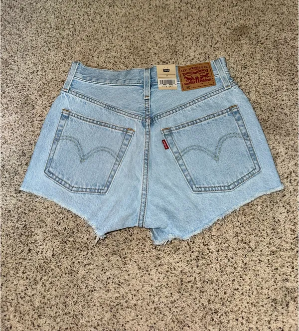 Levi’s 501 Denim Shorts - Image 2