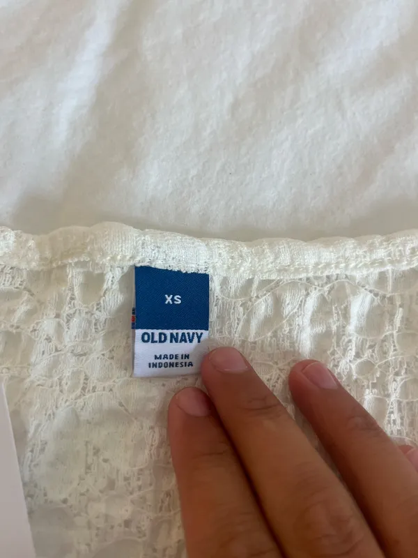 Old Navy Long Sleeve - Image 3