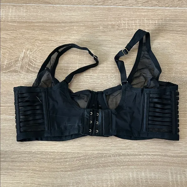 Victoria's Secret Black Sheer Underwire Bra - Image 4