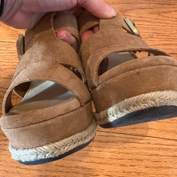 UGG Hedy Suede Wedge Slide Sandals Women’s 5.5 Brown - Image 7