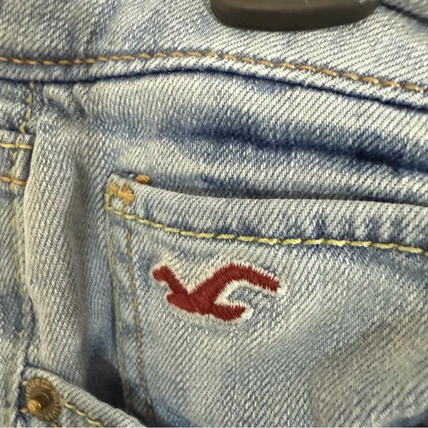 Hollister Women's Light Blue Skinny Jeans 30 x 31 - Image 4