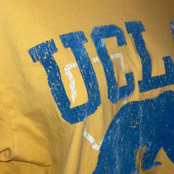 Distressed vintage UCLA college tee yellow and blue large 90’s - Image 4