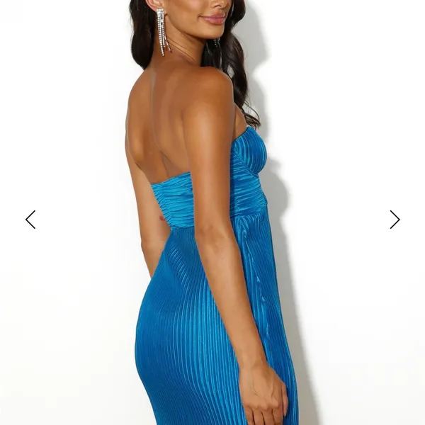 Hello Molly *New* Mini Dress size medium - Image 5