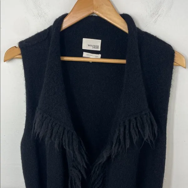 Wilfred Free Black Alpaca Wool Blend Sweater Vest with Fringe size Small - Image 3