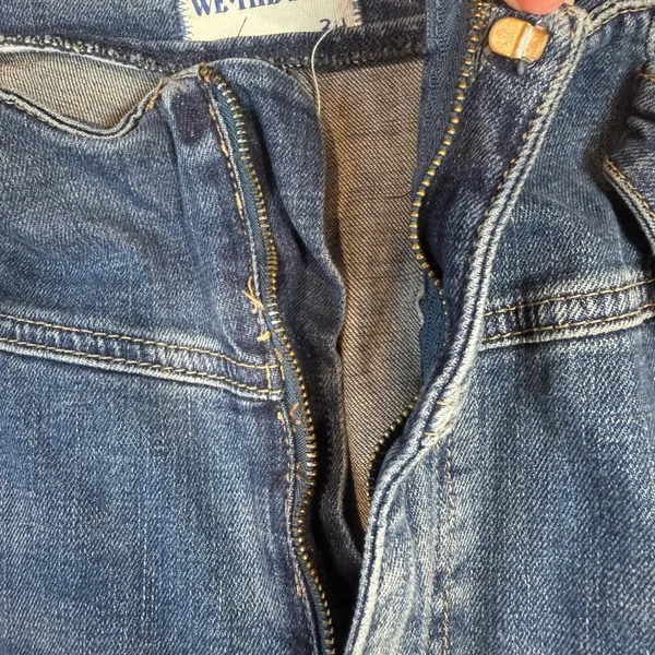 Free People Belted Front Seam Loose Fit Jeans Dark Wash Size‎ 34 - Image 11