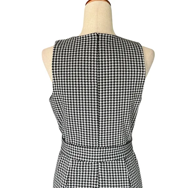 Anne Klein Belted Monochrome Houndstooth Sheath Dress - Image 10