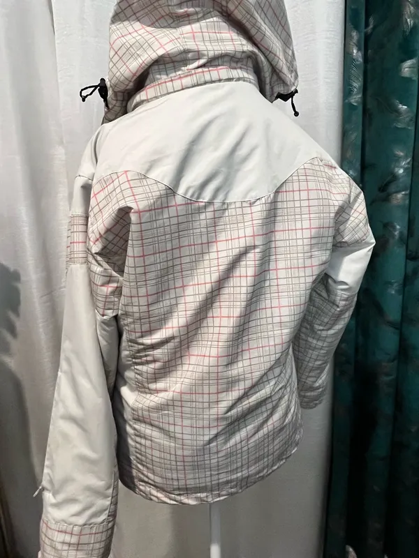 Snozu Jacket Women Size S - Image 2