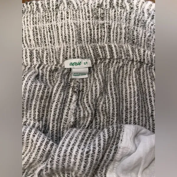 Aerie linen striped pants size small - Image 5