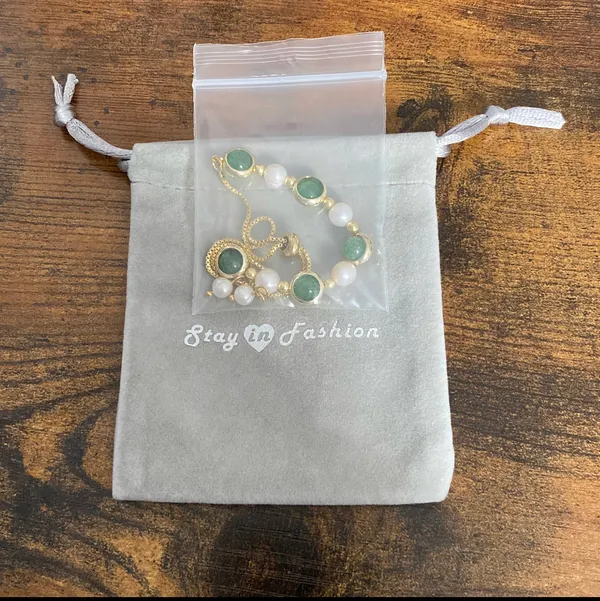 Green Bead Faux Pearl Bracelet - Image 5