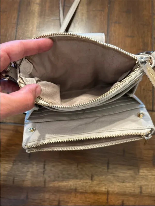MICHAEL Michael Kors Cream Leather MK Logo Crossbody - Image 8