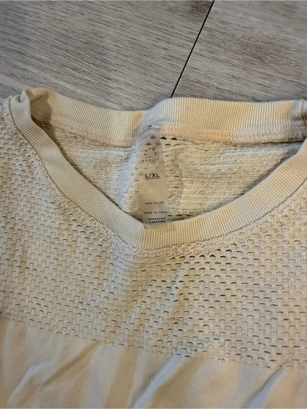 Varley Carley Tee in Crème Size L/XL - Image 7