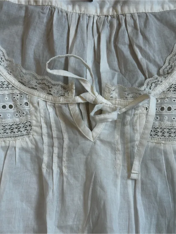 White Cotton Eyelet Lace Top Tie Front Cottagecore Dainty Feminine Prairie - Image 5