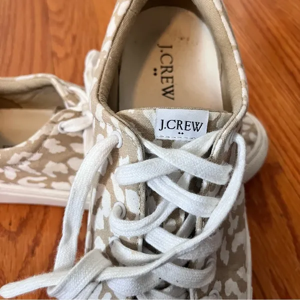 J. CREW Factory Women's Lace Up Tennis/Sneakers NWT Size 9M - Image 5
