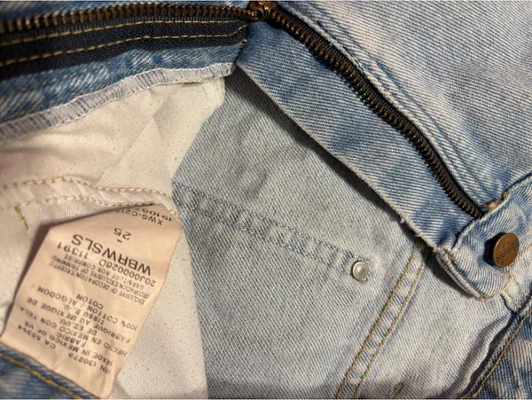 High-Rise Wrangler Shorts Denim - Image 5