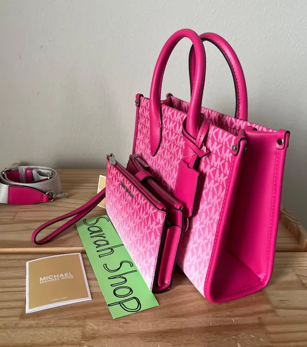 Michael Kors Purse Set - Image 4