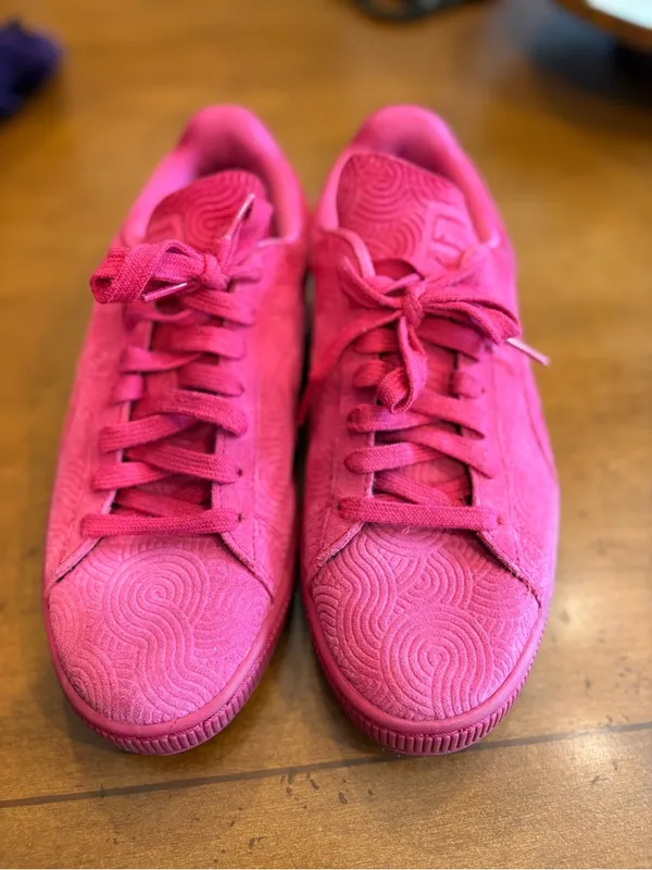 Puma Women's Suede Classic Sneaker Rose Red Fuchsia Pink Size 9 - Image 3