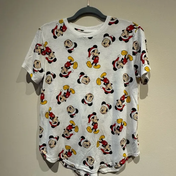 Disney Mickey Mouse Christmas T-shirt size XL - Image 2