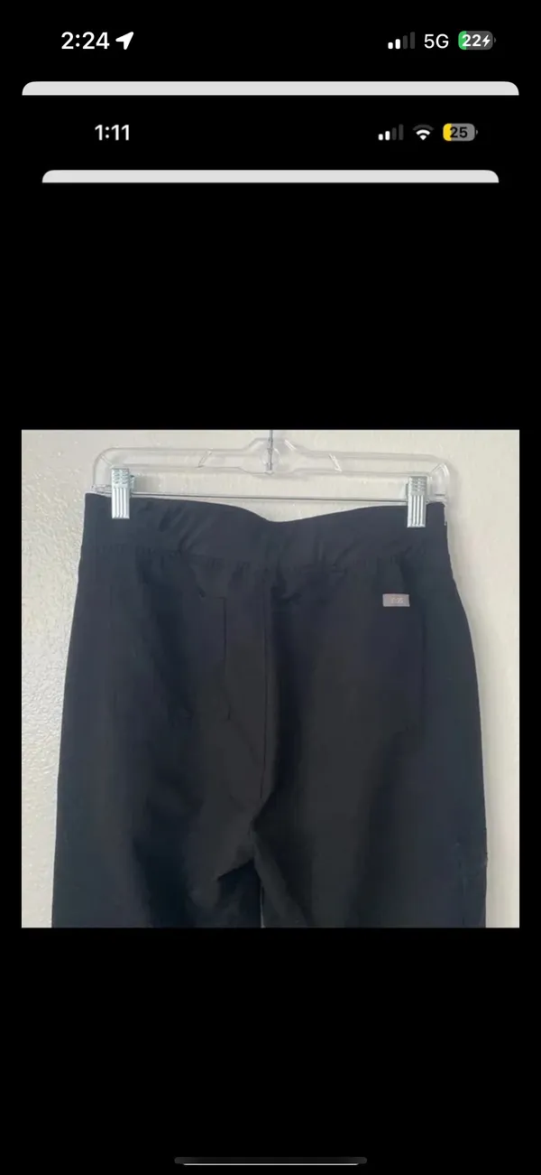 FIGS Jogger Scrub Pants - Image 7