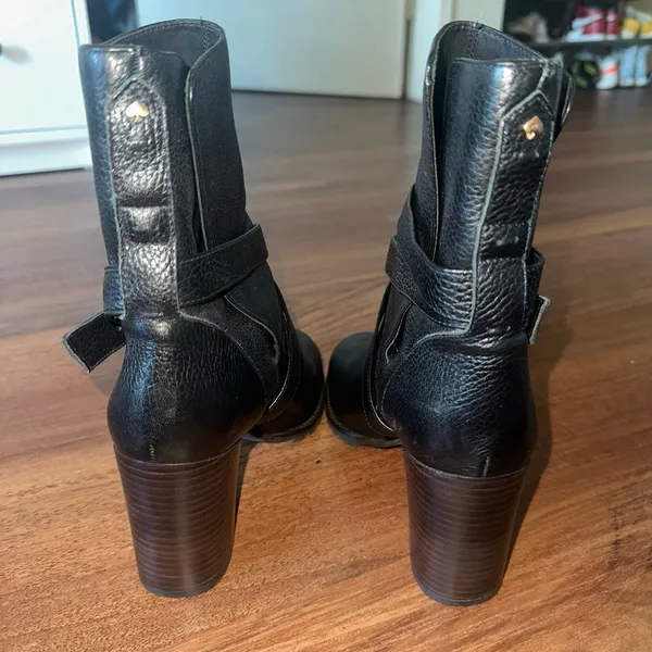 Kate spade Layne black leather chunky buckle stacked heel booties women size 8.5 - Image 6