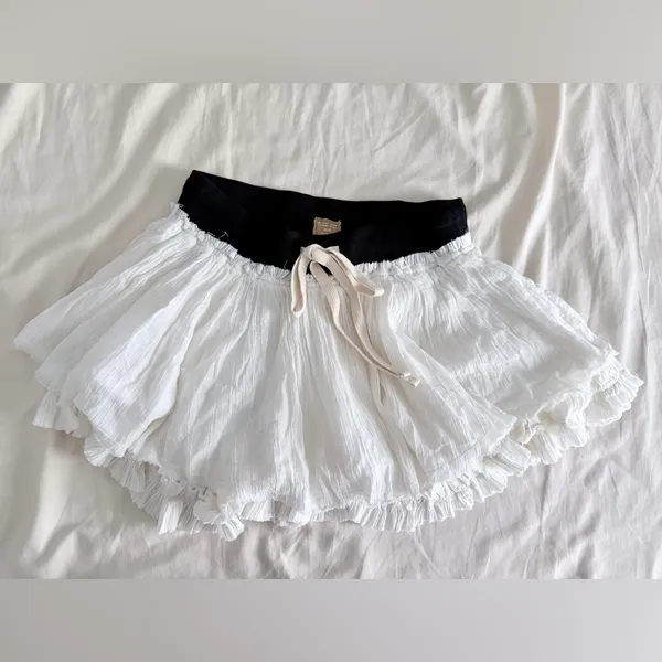 Free people white walk my way mini skirt nwot Xs - Image 2