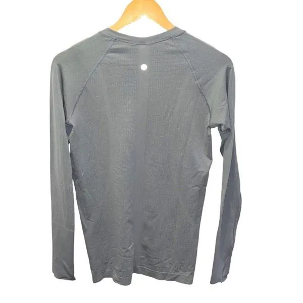 Lululemon Women Crew Neck Raglan Sleeve Swiftly‎ Tech Athletic Top Gray - Image 5