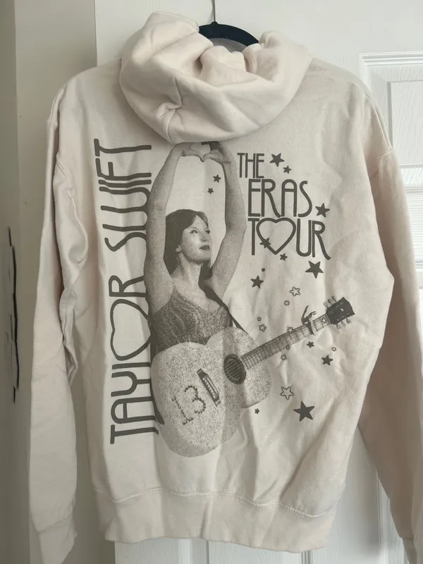Taylor Swift Eras Tour Sweatshirt Heart Hands - Image 3