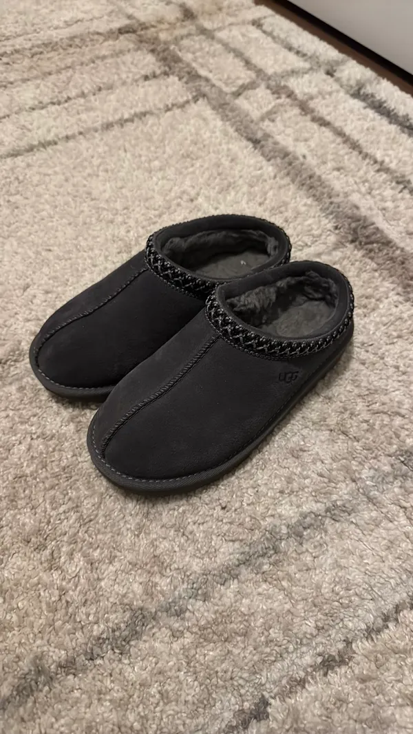UGG Slippers Tasman Grey - Image 3