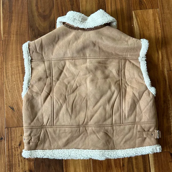 HYFVE Suede Sherpa Vest - Image 6