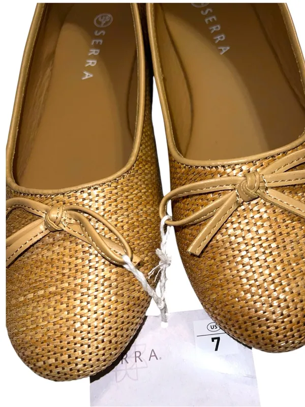 Serra brand super cute beige woven style ballerina flats - Image 11