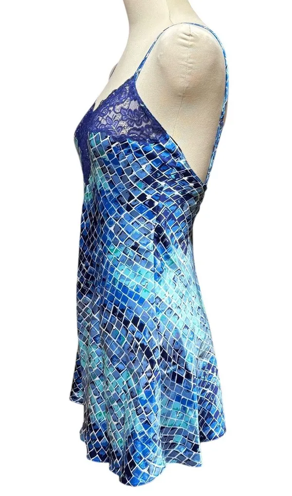 Victoria's Secret Vintage 90s Blue Green Pattern Lace Night Gown XS - Image 4