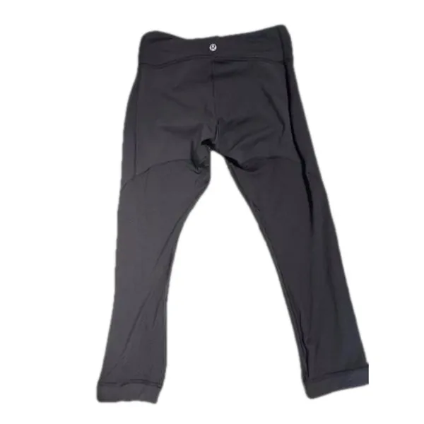 Lululemon‎ Black Cropped Leggings Size 4 Partially Mesh - Image 3