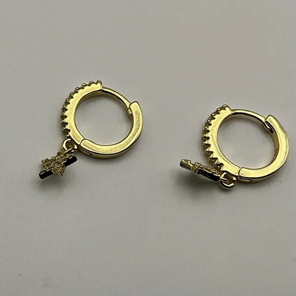 18K Gold Plated 925 Sterling Silver Pavé Star Huggie Hoop Earrings - Image 2