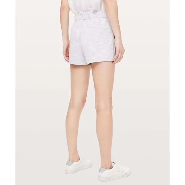 Lululemon On The Fly Short *2.5" Wee Are From Space Nimbus Battleship Size 4‎ - Image 3