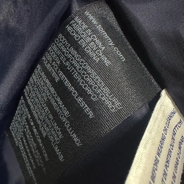 Tommy Hilfiger Black Down and Feather Puffer Full Zip Vest with pockets Small - Image 15