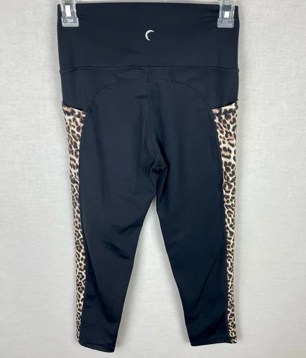 Zyia Active Brillant Leopard Pocket Active Leggings - Image 3