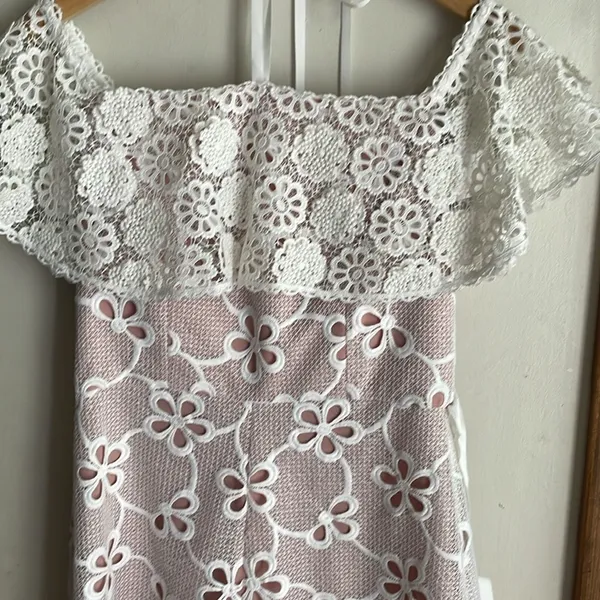 ALEXIS Boriana Off Shoulder Lace Romper White - Image 4