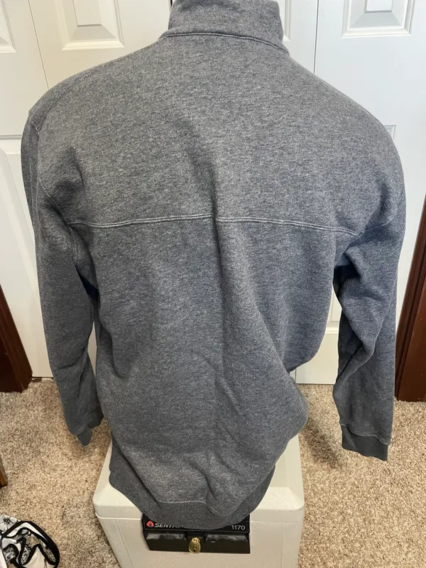 Mens XL Gray Half ZIP Pullover - Image 3