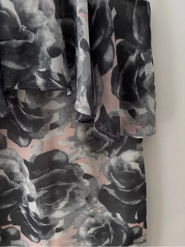 Ali & Jay Floral Print Tiered Bodice Halter Dress S Chiffon Layered Gray Pink - Image 8